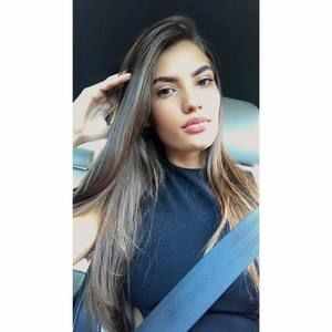 Meet your Posher, Fatjona